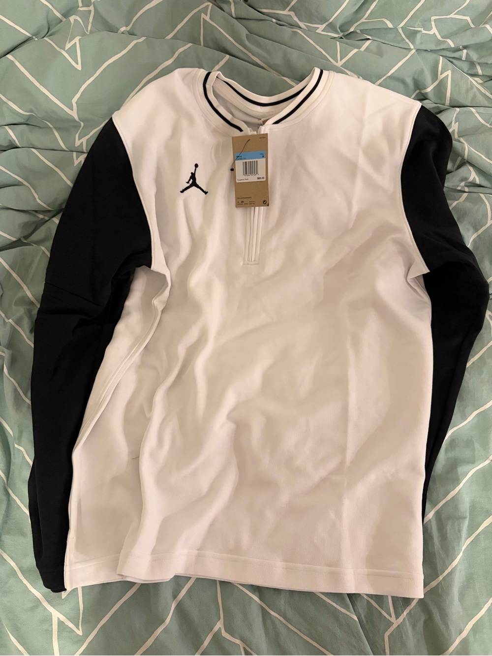 Jordan Men's White Crewneck Sweater with Black Sleeves size M